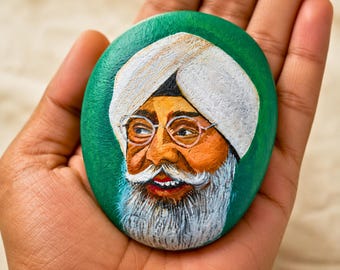 Custom Portrait Painted Rock, Hand Painted Stone Portrait from Photo, Personalized Memorial Rock Art, Unique Gift for Dad Grandpa Him