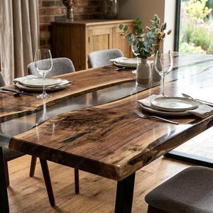 Op maat gemaakte rechthoekige epoxy riviertafel | Doorzichtige walnoot houten eettafel | Luxe handgemaakte houten vergadertafel | Modern epoxy tafelblad
