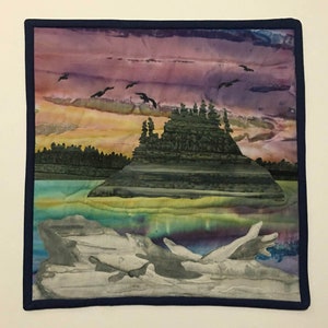 McKenna Ryan Applique Quilt, Finding Stillness, McKenna Ryan From the Coast With Love, Applique Art Quilt, Quilted Wall Hanging