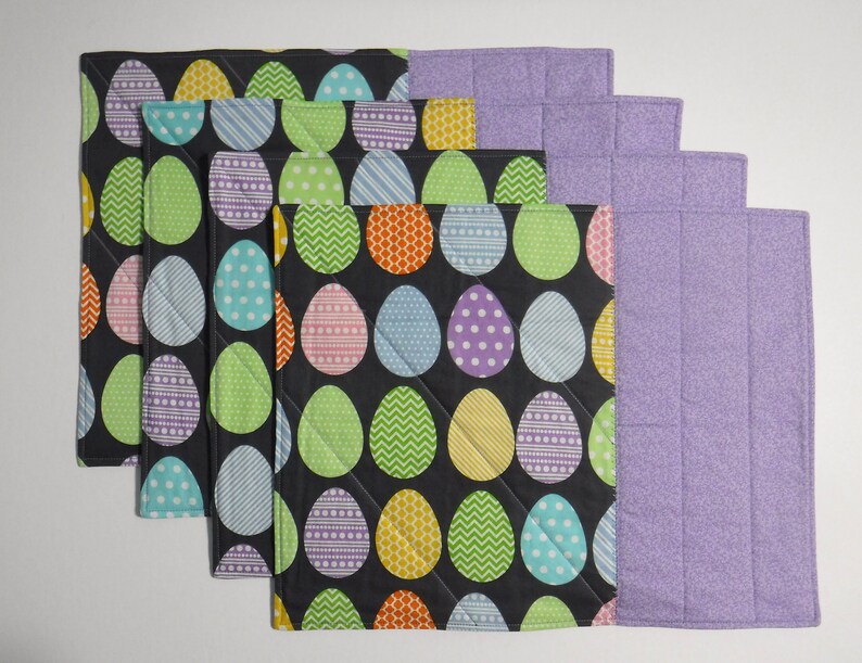 Easter Egg Placemats, Set of 4 Easter Placemats, Easter Table Decor, Choose From Blue, Green, Orange, Purple, or Yellow image 4