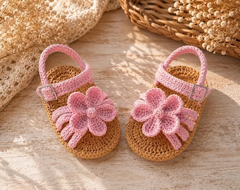 Sandalias de bebé de ganchillo hechas a mano con flores / Zapatos de verano de algodón suave (0–9 meses)