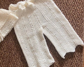 Crochet Baby Pants in Cream – Handmade Baby Trousers – Soft & Comfortable – Made to Order