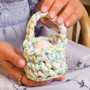 Bitty Basket CROCHET PATTERN, Easy PDF Storage Basket Design, Handmade Home Decor, Cute Crochet Organizer