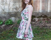 Robe à fleurs vintage recyclés / 1960 ' s / spaghetti strap taille petit