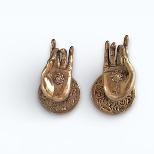 Vintage Brass Hand Wall Hooks | Antique Style Entryway Decor
