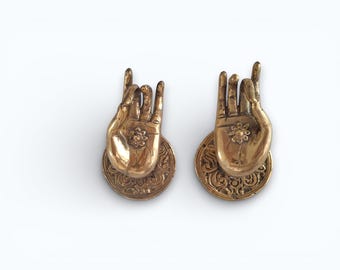 Vintage Brass Hand Wall Hooks | Antique Style Entryway Decor