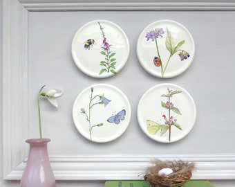 Wildflower mini wall plates - Gift for Gardeners -Nature wall art - Wall Décor- Floral Décor -Bee Gift-Nature Gift- Botanical Wall Art