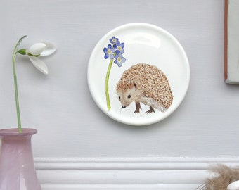 Hedgehog mini wall plate - wildlife homeware Gift - Nature wall art -Wall Decor- Spring Decor-badger wall art- Nature Gift-Decorative Plates