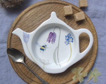 Bee Teabag Holder - Teabag Tidy - spring flower Teabag Dish - Gift For Tea Lovers - Tea Stocking Filler - Teapot Shaped Teabag Rest