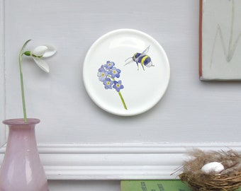 Forget me not and bee mini wall plate- Floral wall art-Nature wall art-spring wall art-Spring décor -Nature Gift- Decorative Plate