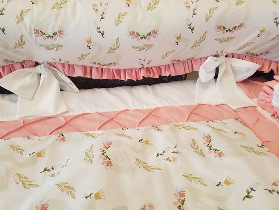 Baby Linens N Things Shabby Pink Chic Cot Baby Girl Ruffle Quilt