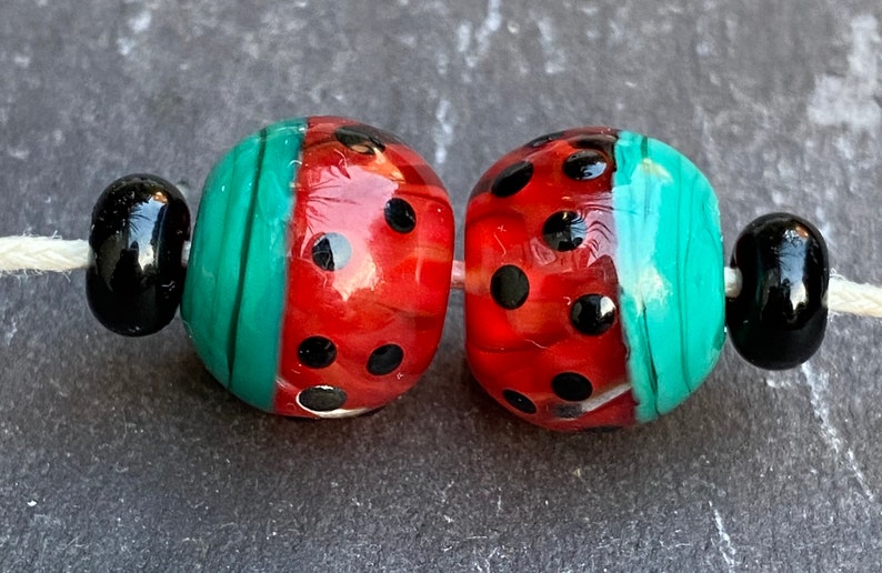 Watermelon Petal Bead pair FHFteam GBUK SRA
