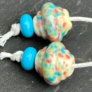 Confetti Cream ornate lampwork glass bead pair image 2