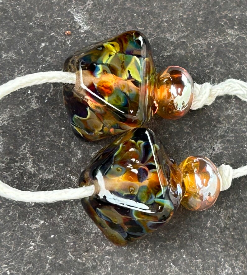 Smoky Treacle Crystal lampwork glass bead pair image 2