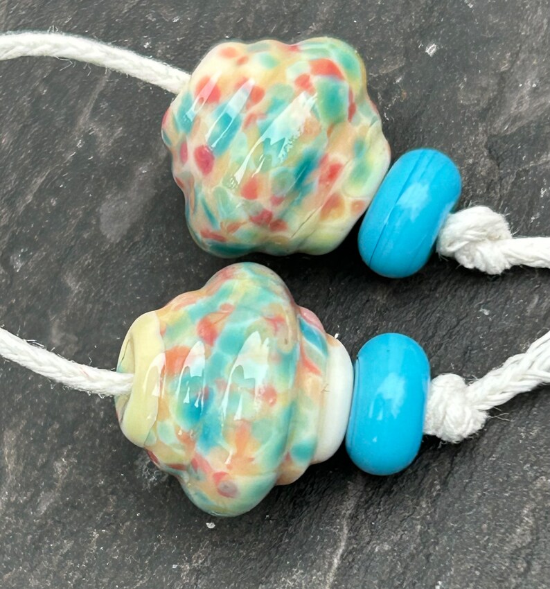 Confetti Cream ornate lampwork glass bead pair image 4