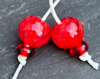 Scarlet Petals lampwork glass bead pair