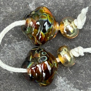 Smoky ornate lampwork glass bead pair image 4