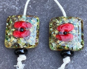 Poppy square lampwork glass bead pair