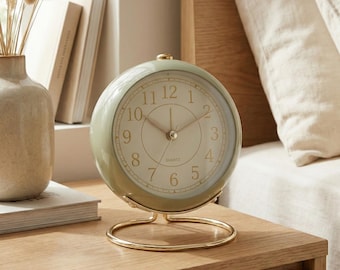 Nordic Retro Silent Alarm Clock, Minimalist Desk Clock, Quartz Bedside Clock, Scandinavian Home Decor