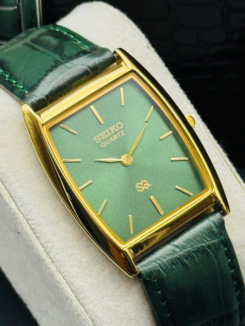 Vintage Seiko Slim Tank Style Quartz Men's Wrist Watch, Green Dial Gold Plated image 2