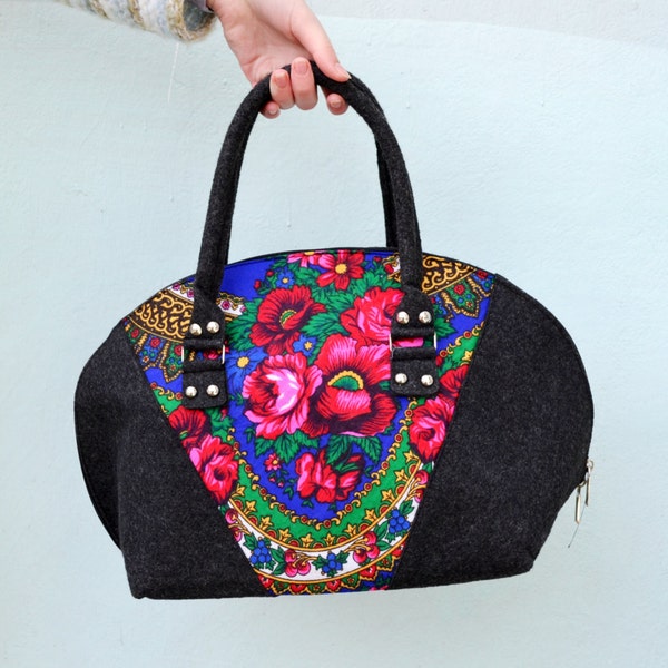 Women Felt bag, ladies handbag, casual bag, black felt handbag, russian shawl, Felt Purse Handbag ,Tote Bag , Everyday Bag