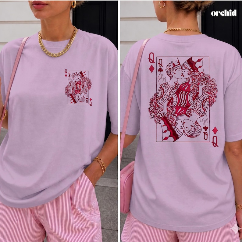 Lesbisk Pride Vintage-T-shirt Queer Estetiska Kläder Sapphic WLW T-shirt Subtil Lesbisk Pride-Gåva Retro Tarotstil Grafisk T-shirt Två Drottningar Orchid