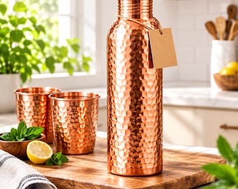 Garrafa de água artesanal em cobre martelado, 1 litro, artesanato tradicional indiano.