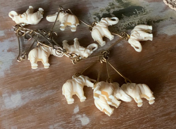 Vintage cream colored elephant charm necklace wit… - image 2