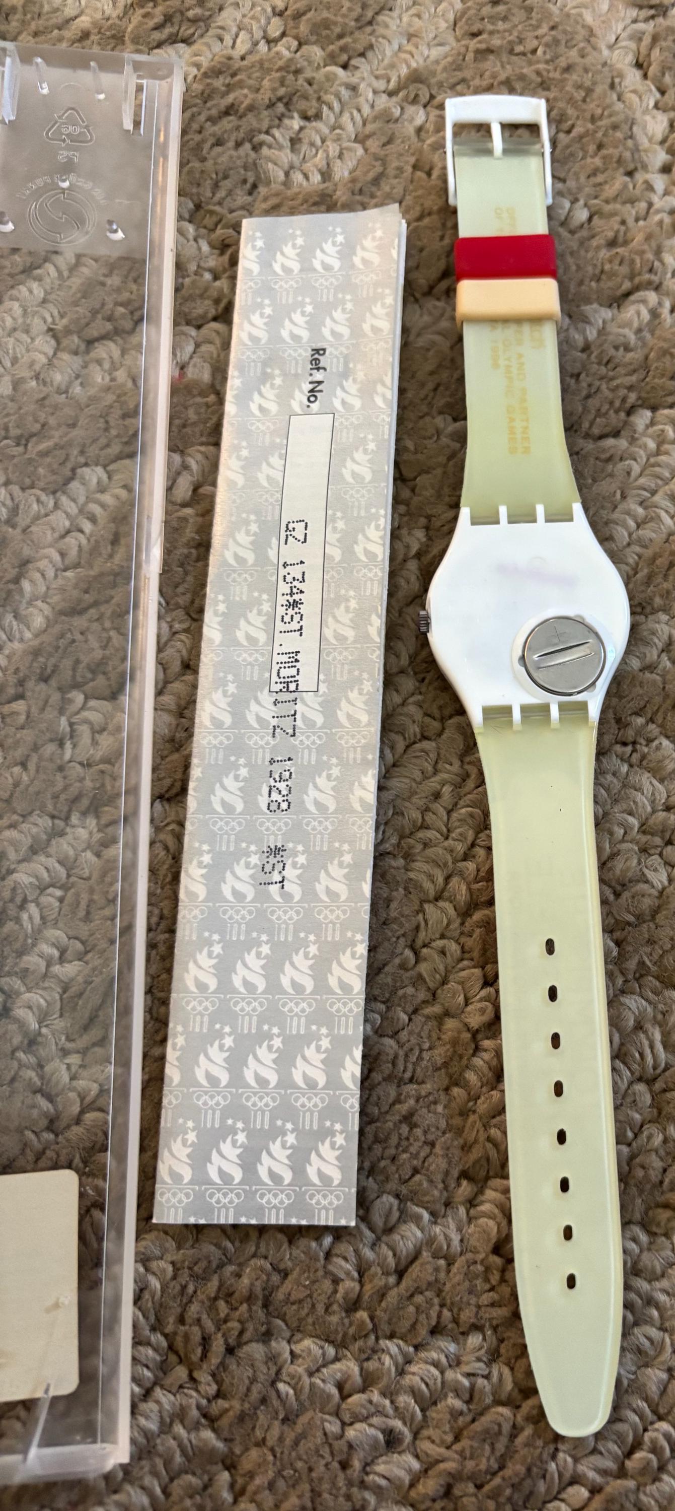 Swatch Watch - GZ134 - ST.MORITZ 1928 Swatch St.Moritz 1928 (1994) - Gent - GZ134 - VINTAGE - YouTube main image 4