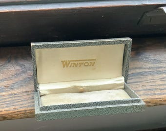antique jewelry advertising display Box