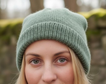 Festuca Hat Knitting Pattern – Classic Ribbed Beanie with Folded Brim