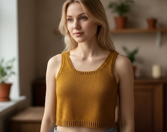 Modello di top corto estivo in maglia – Top corto minimalista senza maniche per la stagione calda
