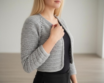 Cardigan all'uncinetto Pearly Elegance – Modello moderno per cardigan corto raglan