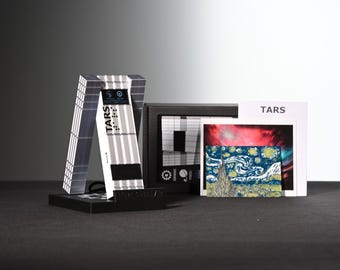 TARS Interstellare Roboter Replik - Individuell anpassbarer Bildschirm, 3D gedrucktes Sci-Fi Dekor