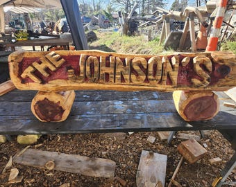 Family Name Log cedar with 2 base logs, 5 ft long.