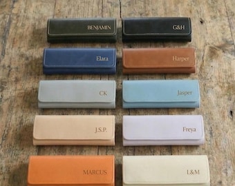 Personalized Leather Glasses Case, Custom Name Sunglasses Box, Handmade Eyewear Protector, Unique Gift for Her or Him, Slim Travel Case