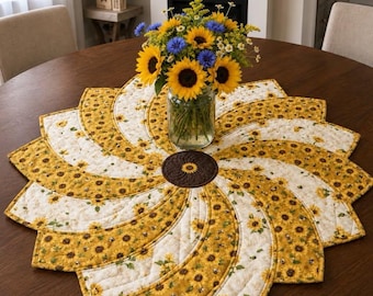 Summer Spiral 3433T - Sunflower Quilt Pattern, Round Home Decor