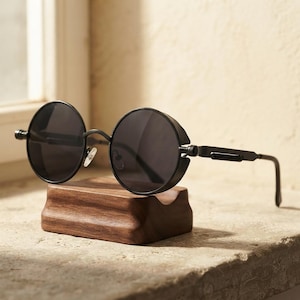 Steampunk Gothic Round Sunglasses, Vintage Metal Frame, UV400