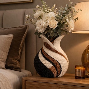 Modern Crochet Vase Pattern, Textured Home Decor (PDF Download)