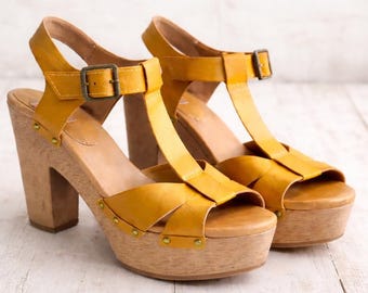 Vintage Yellow T-Strap Platform Heels | Wooden Platform Sandals | Retro Summer sz 8.5