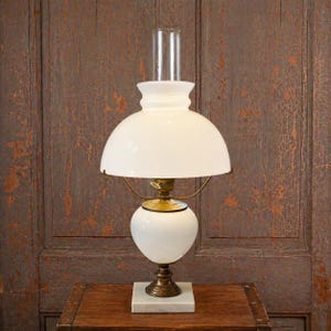 Vintage Milk Glass Brass Parlor Lamp Gone With The Wind Style Marble Base 19"