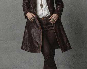Patrón PDF de abrigo largo de piel sintética marrón vintage para mujer / Tutorial de costura de gabardina bohemia de piel sintética / Descarga digital DIY