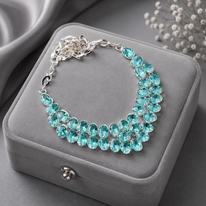 Statement-Halskette aus Sterlingsilber mit ovalem Aquamarin, blauer Edelsteinschmuck