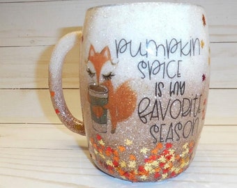 Pumpkin Spice glitter tumbler, pumpkin spice glitter mug, fall glitter mug, fall glitter tumbler, pumpkin spice season, gold glitter mug