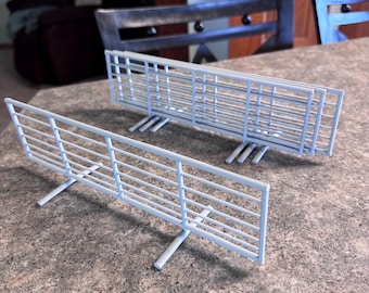1/24 (Schleich) scale  24 ft self standing moveable fence panels