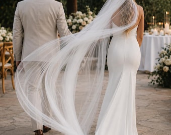 Velo de novia sencillo, velo de novia de tul suave, velo liso con borde cortado, velo de novia de una sola capa, velo catedral minimalista, velo de novia atemporal