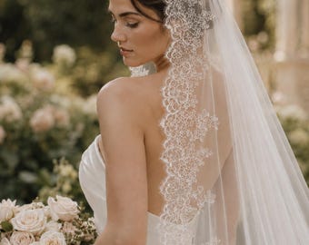 Velo de novia tipo mantilla floral, velo de mantilla español, velo de novia catedral, velo de novia de encaje, accesorio de boda color marfil