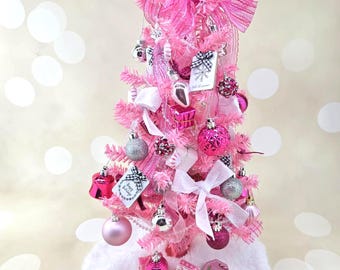 Mini 18 inch Hot Pink Decorated Christmas Tree for 14-18 inch dolls BJD doll Dollhouse Holiday Decorations Diorama