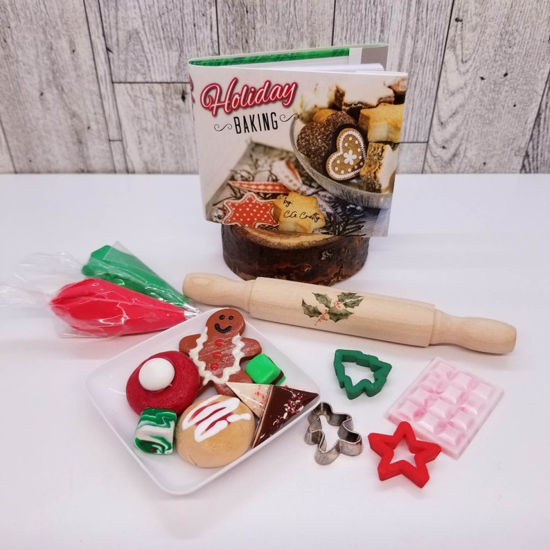 13 Scale PRICE REDUCED Christmas/holiday Baking Gift Set for 18 Inch