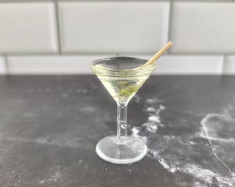 1:4 Scale Martini Drink with Olive for BJD Dolls – Resin Prop Miniature